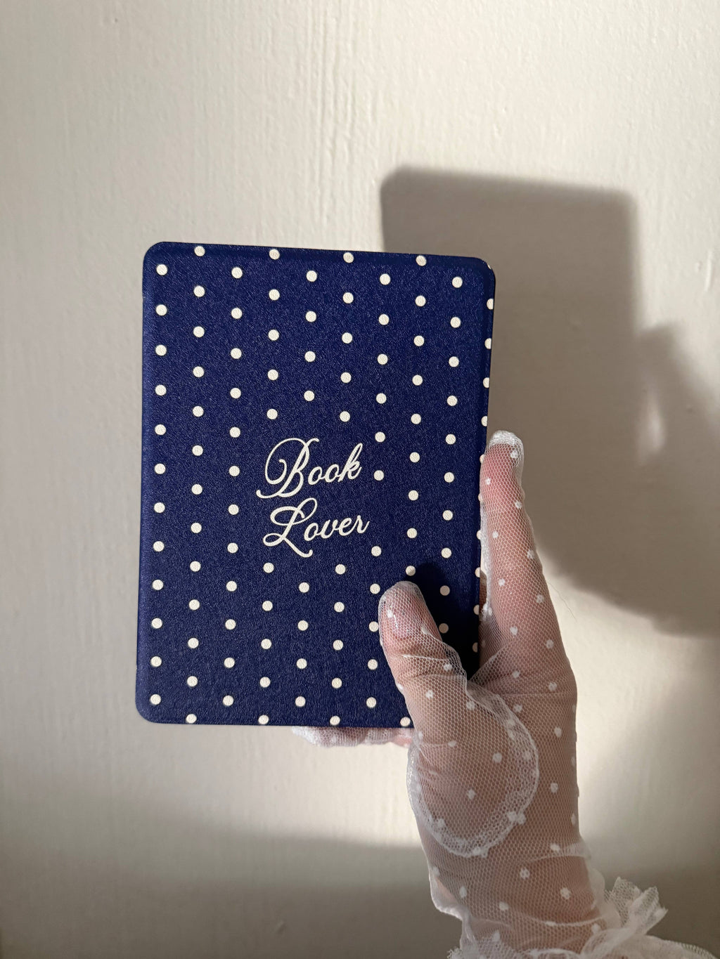 Book Lover Kindle Case: 12th Gen Paperwhite/Colorsoft (2024)