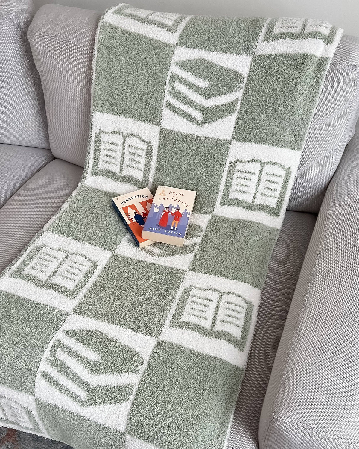 The Bookish Blanket: Light Blue