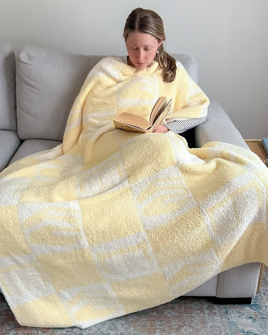 The Bookish Blanket: Light Blue