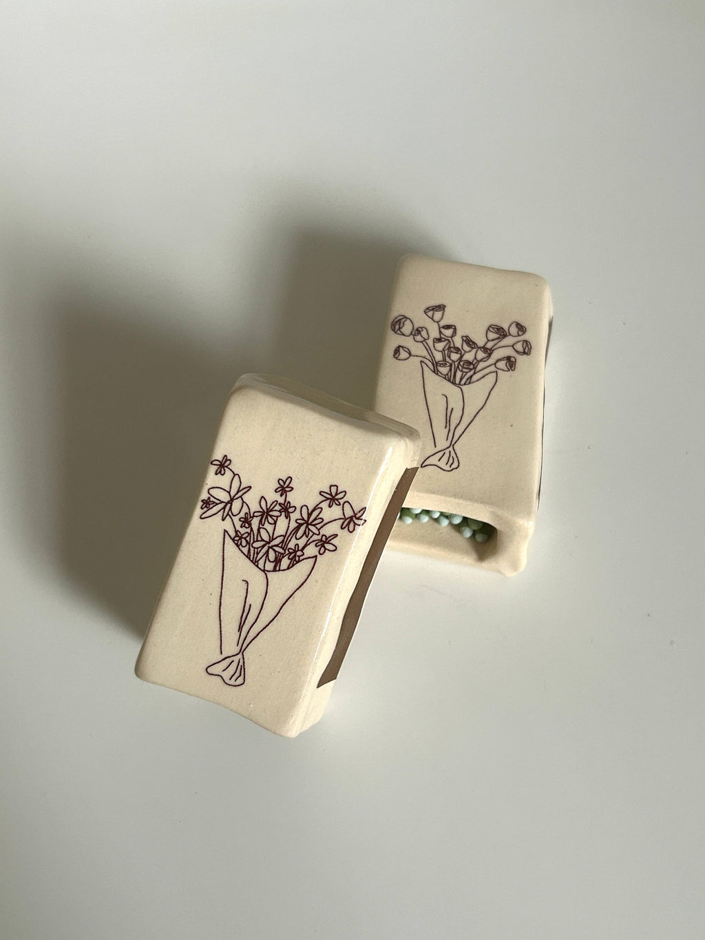 Handmade Daisy Bouquet Matchbox