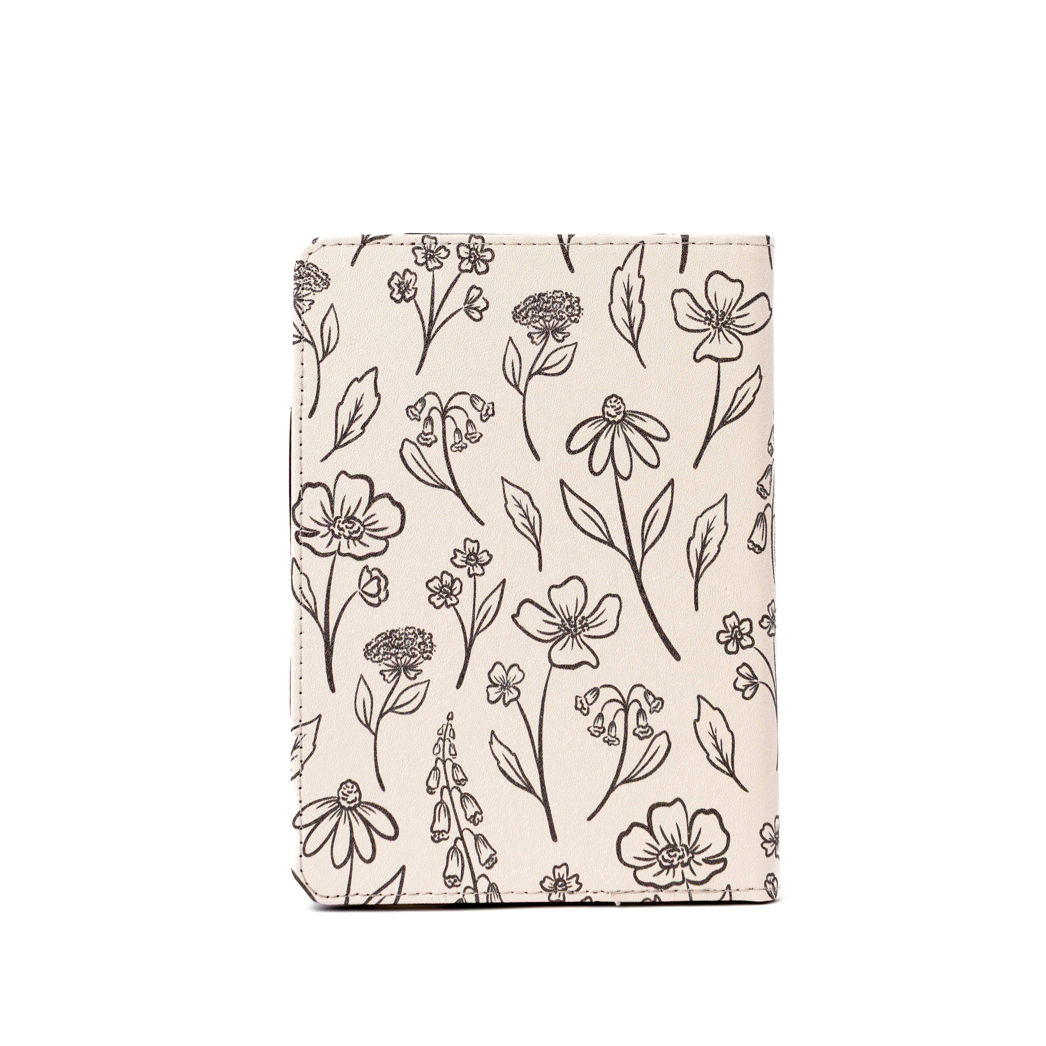 Pressed Floral Kindle Case | Bookish & Reading: Kindle Paperwhite (12th Generation)