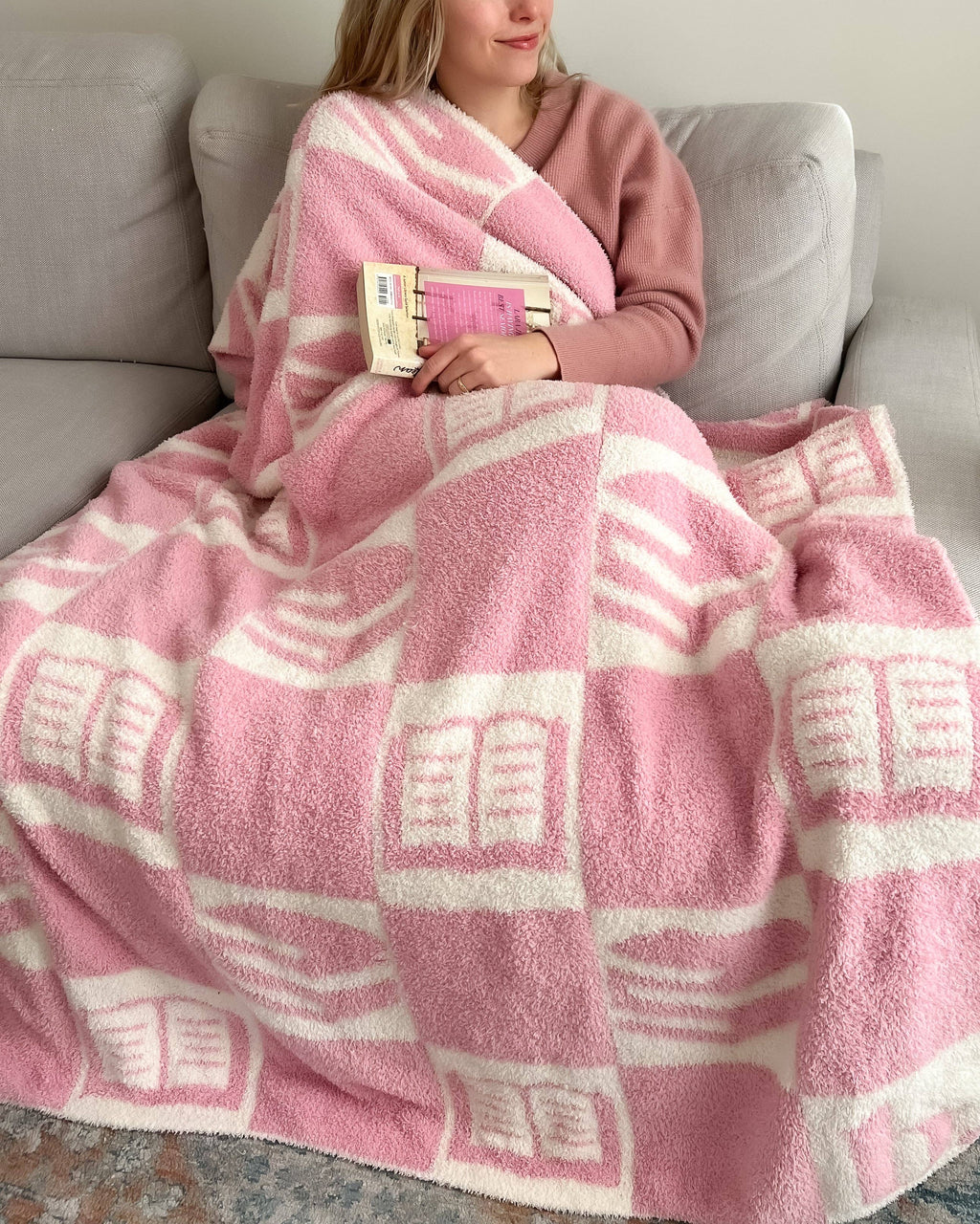 The Bookish Blanket: Light Blue
