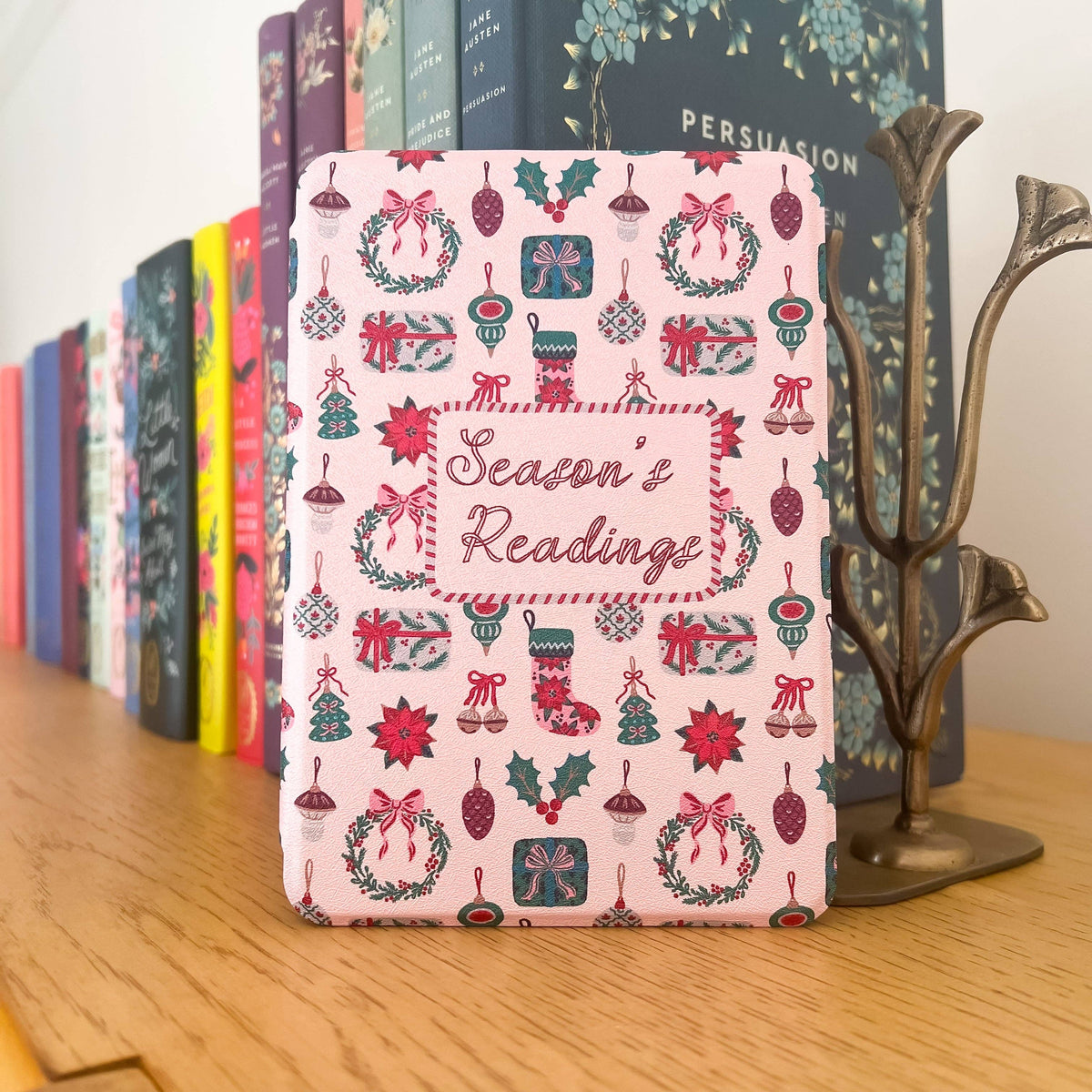 Season’s Readings Kindle Case: Double Sided Print / Kindle Basic 11 Gen. (2022/2024)