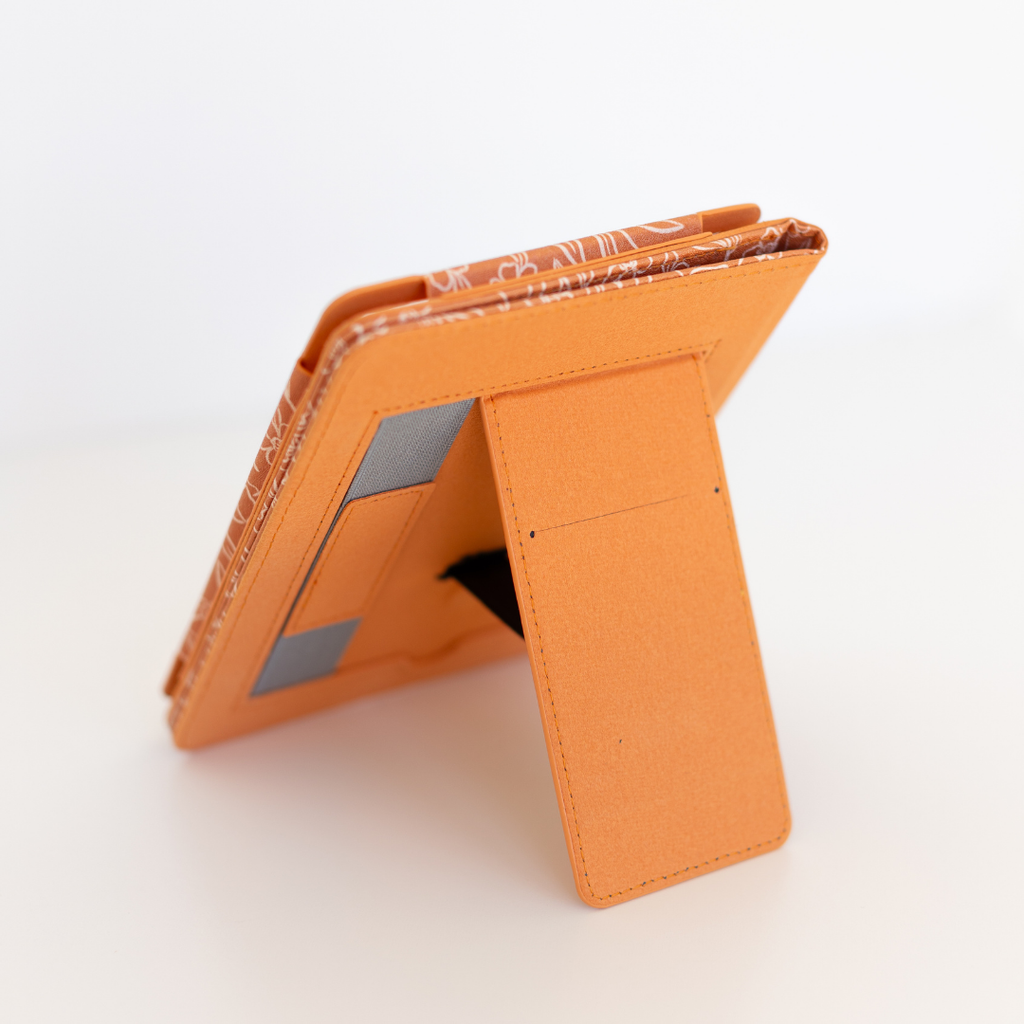 Terracotta Kindle Case | Bookish & Reading, Fall & Halloween: Kindle Paperwhite (12th Generation)