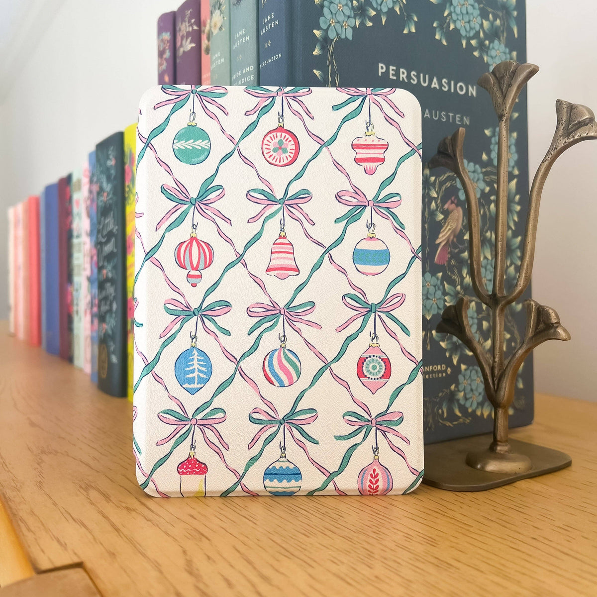 Ornament Party Kindle Case: Double Sided Print / Colorsoft / Paperwhite 12 Gen. (2024)