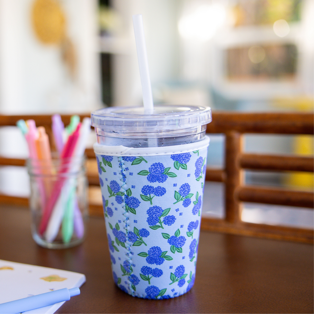 Blue Hydrangeas | Reusable Coffee Sleeve: Small (16-20oz)