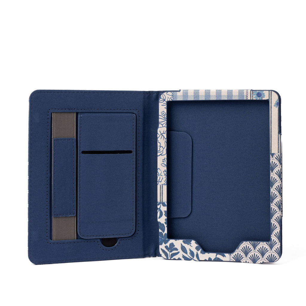 Coastal Patchwork Kindle Case | Bookish & Reading: Kindle Paperwhite (12th Generation)