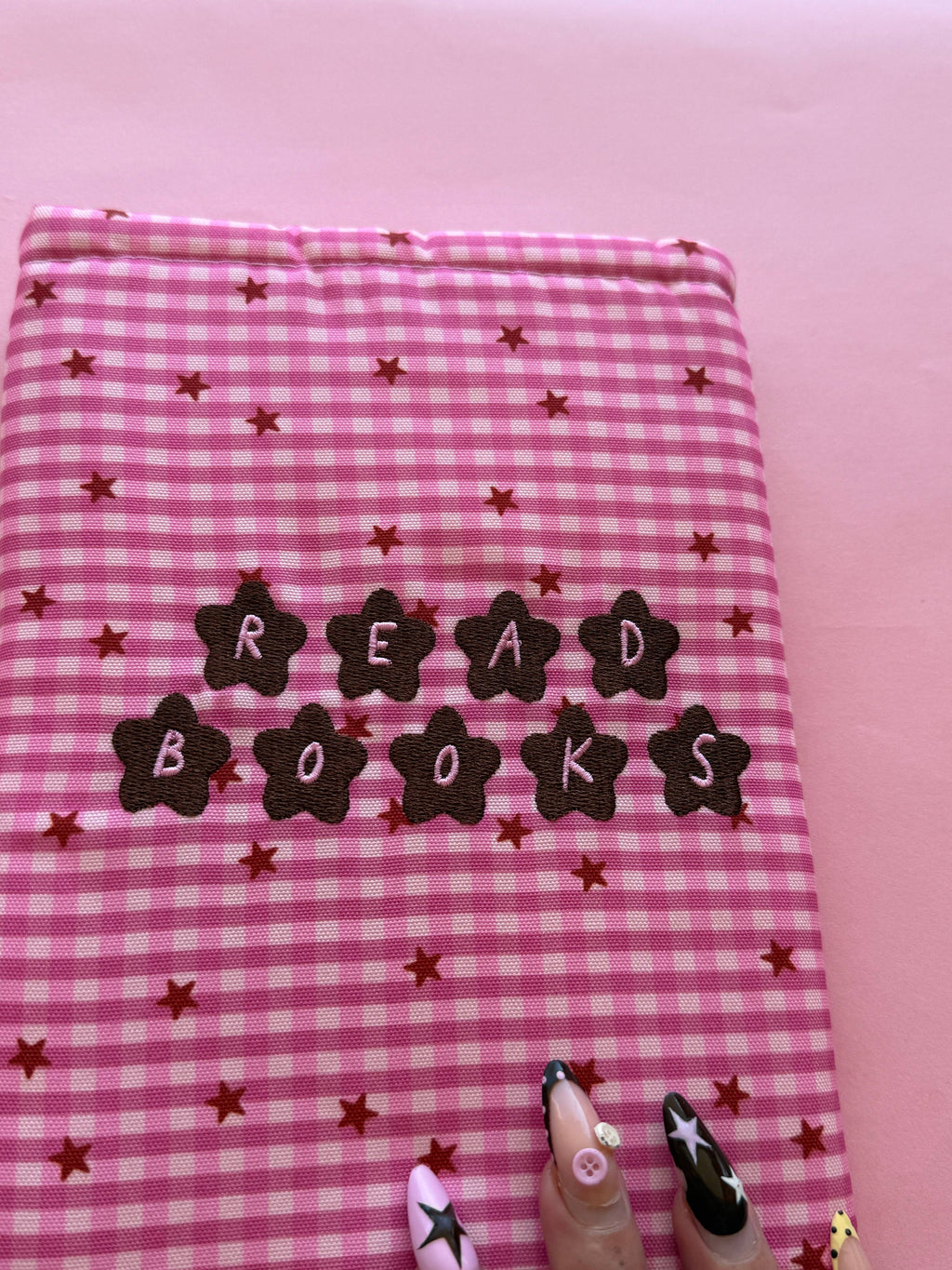 Gingham Embroidered Book & Kindle/E-Reader Sleeve: Kindle Sleeve